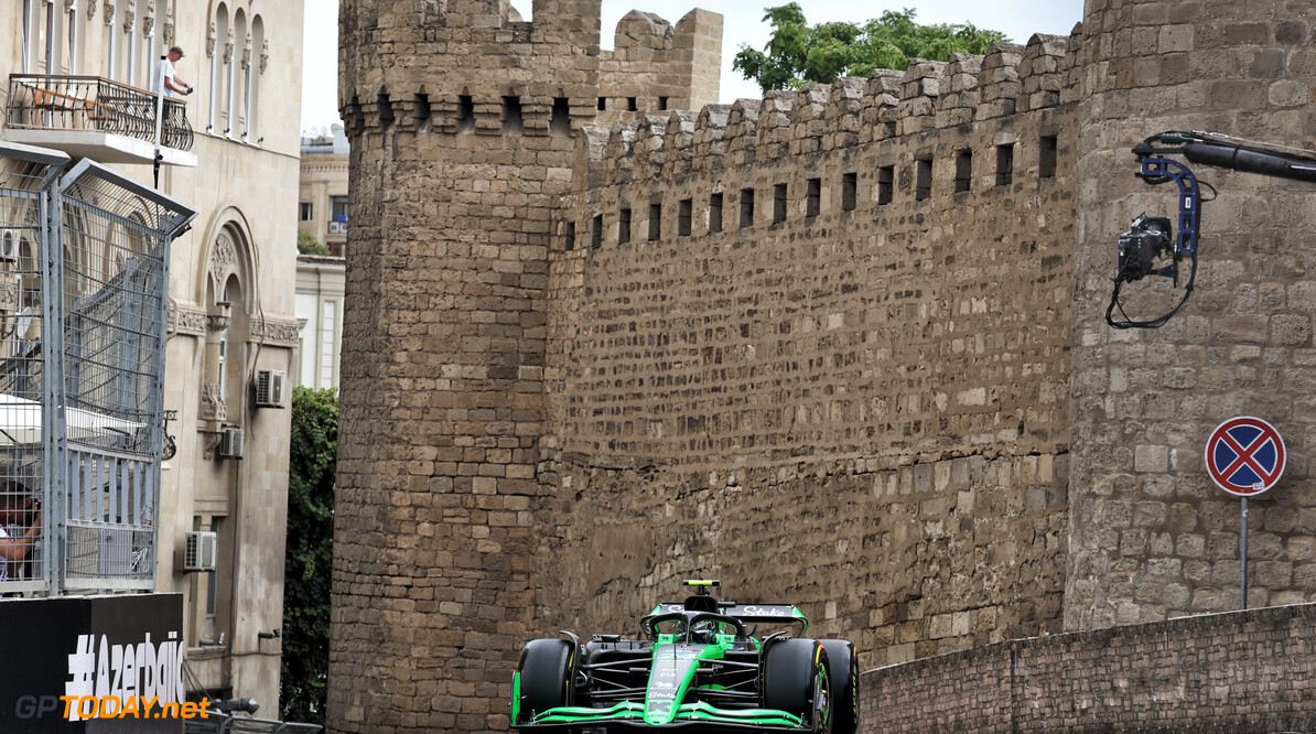 Formula One World Championship
Zhou Guanyu (CHN) Sauber C44.

13.09.2024. Formula 1 World Championship, Rd 17, Azerbaijan Grand Prix, Baku Street Circuit, Azerbaijan, Practice Day.

- www.xpbimages.com, EMail: requests@xpbimages.com (C) Copyright: Bearne / XPB Images
Motor Racing - Formula One World Championship - Azerbaijan Grand Prix - Practice Day - Baku, Azerbaijan
XPB Images
Baku
Azerbaijan

Formel1 Formel F1 Formula 1 Formula1 GP Grand Prix one Circuit B