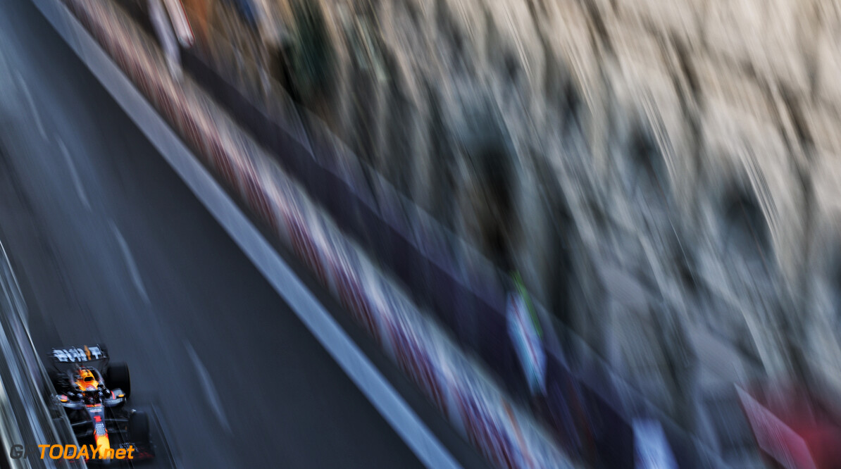 Formula One World Championship
Max Verstappen (NLD) Red Bull Racing RB20.

13.09.2024. Formula 1 World Championship, Rd 17, Azerbaijan Grand Prix, Baku Street Circuit, Azerbaijan, Practice Day.

- www.xpbimages.com, EMail: requests@xpbimages.com (C) Copyright: Charniaux / XPB Images
Motor Racing - Formula One World Championship - Azerbaijan Grand Prix - Practice Day - Baku, Azerbaijan
XPB Images
Baku
Azerbaijan

Formel1 Formel F1 Formula 1 Formula1 GP Grand Prix one Circuit B