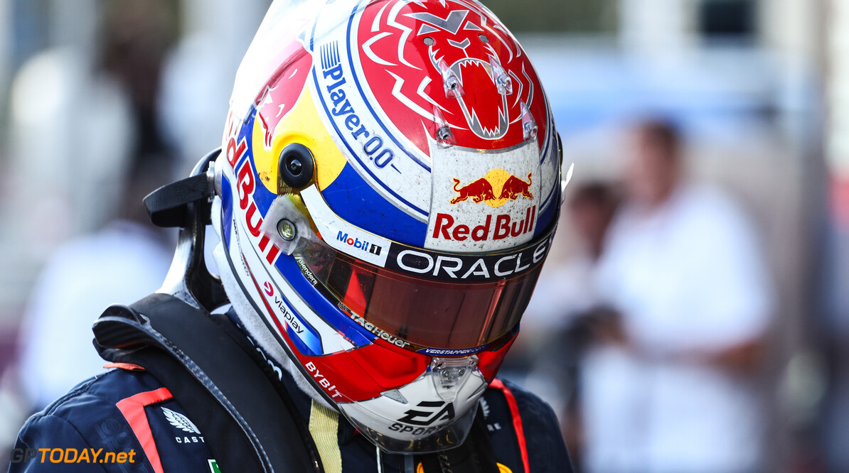 Formula One World Championship
Max Verstappen (NLD), Red Bull Racing 
15.09.2024. Formula 1 World Championship, Rd 17, Azerbaijan Grand Prix, Baku Street Circuit, Azerbaijan, Race Day.
- www.xpbimages.com, EMail: requests@xpbimages.com (C) Copyright: Charniaux / XPB Images
Motor Racing - Formula One World Championship - Azerbaijan Grand Prix - Race Day - Baku, Azerbaijan
XPB Images
Baku
Azerbaijan

Formel1 Formel F1 Formula 1 Formula1 GP Grand Prix one Circuit Baku Azerbaijan Sunday September 15 09 9 2024 Race Action Track