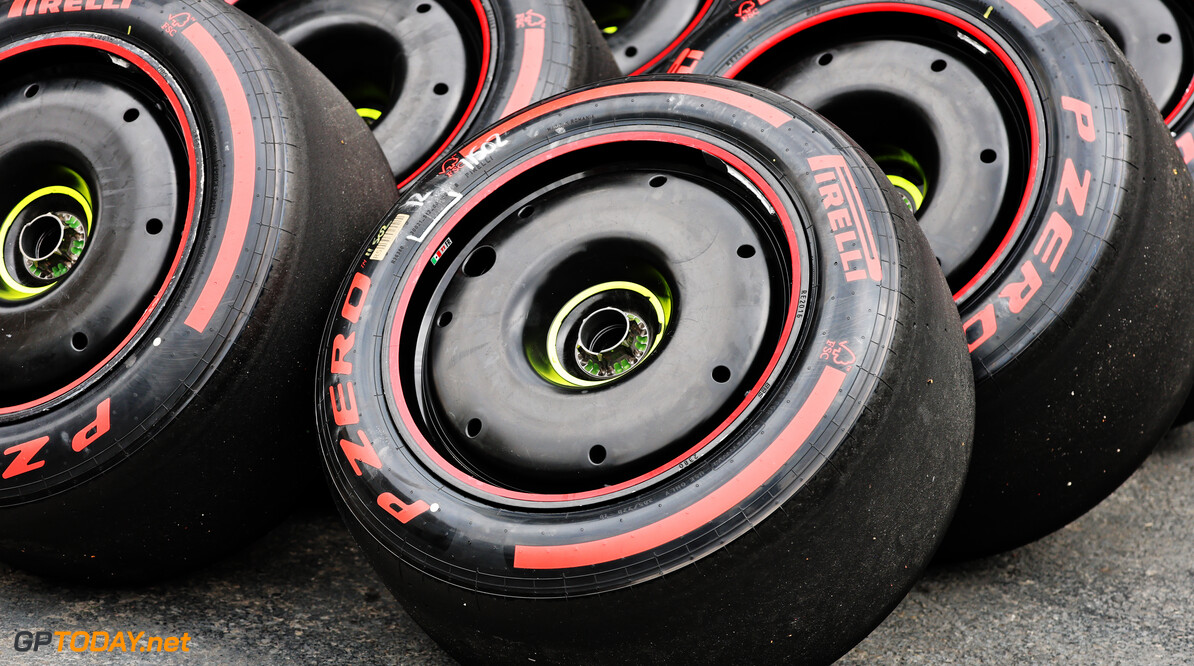 Formula One World Championship
Pirelli tyres.

14.09.2024. Formula 1 World Championship, Rd 17, Azerbaijan Grand Prix, Baku Street Circuit, Azerbaijan, Qualifying Day.

- www.xpbimages.com, EMail: requests@xpbimages.com (C) Copyright: Batchelor / XPB Images
Motor Racing - Formula One World Championship - Azerbaijan Grand Prix - Qualifying Day - Baku, Azerbaijan
XPB Images
Baku
Azerbaijan

Formel1 Formel F1 Formula 1 Formula1 GP Grand Prix one Circuit Baku Azerbaijan Saturday September 14 09 9 2024 Practice Portrait Tyre Tire Tyres Tires