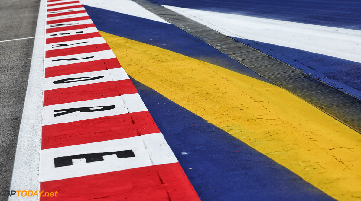 Formula One World Championship
Circuit atmosphere - kerb detail.

19.09.2024. Formula 1 World Championship, Rd 18, Singapore Grand Prix, Marina Bay Street Circuit, Singapore, Preparation Day.

- www.xpbimages.com, EMail: requests@xpbimages.com (C) Copyright: Moy / XPB Images
Motor Racing - Formula One World Championship - Singapore Grand Prix - Preparation Day - Singapore, Singapore
XPB Images
Singapore
Singapore

Formel1 Formel F1 Formula 1 Formula1 GP Grand Prix one Marina Bay Street Circuit September Thursday Singapore 19 09 9 2024 Atmosphere Visa Cash App RB Racing Bulls