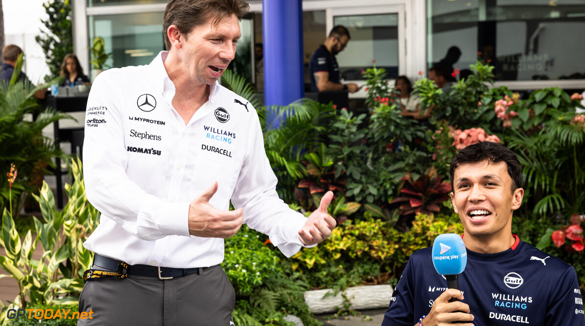 Formula One World Championship
(L to R): James Vowles (GBR) Williams Racing Team Principal with Alexander Albon (THA) Williams Racing.

19.09.2024. Formula 1 World Championship, Rd 18, Singapore Grand Prix, Marina Bay Street Circuit, Singapore, Preparation Day.

- www.xpbimages.com, EMail: requests@xpbimages.com (C) Copyright: Bearne / XPB Images
Motor Racing - Formula One World Championship - Singapore Grand Prix - Preparation Day - Singapore, Singapore
XPB Images
Singapore
Singapore

Formel1 Formel F1 Formula 1 Formula1 GP Grand Prix one Marina Bay Street Circuit September Thursday Singapore 19 09 9 2024 Alex Albon