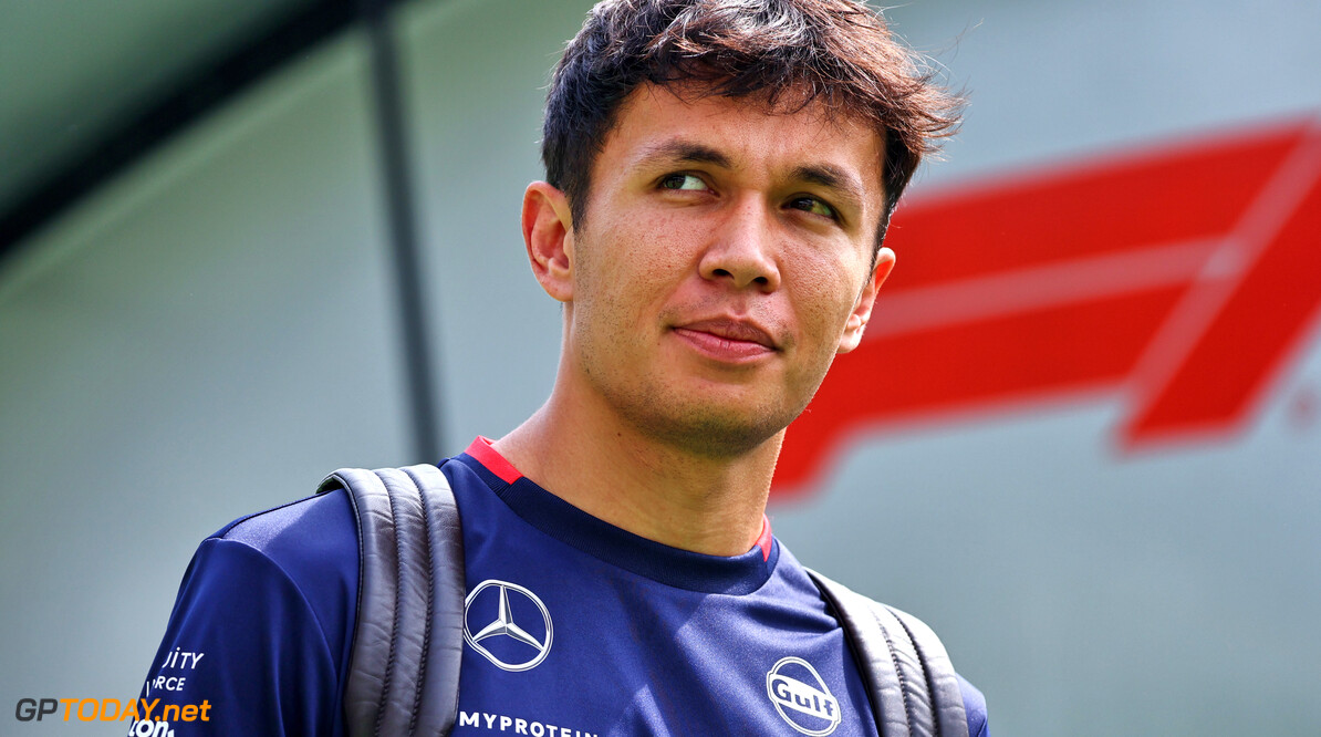 Formula One World Championship
Alexander Albon (THA) Williams Racing.

20.09.2024. Formula 1 World Championship, Rd 18, Singapore Grand Prix, Marina Bay Street Circuit, Singapore, Practice Day.

- www.xpbimages.com, EMail: requests@xpbimages.com (C) Copyright: Batchelor / XPB Images
Motor Racing - Formula One World Championship - Singapore Grand Prix - Practice Day - Singapore, Singapore
XPB Images
Singapore
Singapore

Formel1 Formel F1 Formula 1 Formula1 GP Grand Prix one Marina Bay Street Circuit September Singapore Friday 20 09 9 2024 Portrait Alex Albon