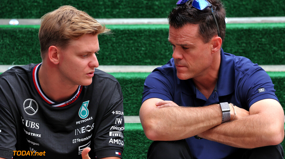 Formula One World Championship
Mick Schumacher (GER) Mercedes AMG F1 Reserve Driver (Left).

17.10.2024. Formula 1 World Championship, Rd 19, United States Grand Prix, Austin, Texas, USA, Preparation Day.

 - www.xpbimages.com, EMail: requests@xpbimages.com (C) Copyright: Rew / XPB Images
Motor Racing - Formula One World Championship - United States Grand Prix - Preparation Day - Austin, USA
XPB Images
Austin
USA

Formel1 Formel F1 Formula 1 Formula1 GP Grand Prix one Circuit of The Americas Thursday COTA Texas USA United States of America October 17 10 2024