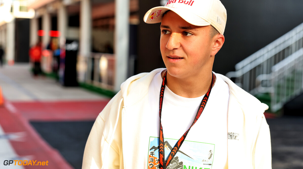 Formula One World Championship
Isack Hadjar (FRA) RB Reserve Driver.

17.10.2024. Formula 1 World Championship, Rd 19, United States Grand Prix, Austin, Texas, USA, Preparation Day.

- www.xpbimages.com, EMail: requests@xpbimages.com (C) Copyright: Bearne / XPB Images
Motor Racing - Formula One World Championship - United States Grand Prix - Preparation Day - Austin, USA
XPB Images
Austin
USA

Formel1 Formel F1 Formula 1 Formula1 GP Grand Prix one Circuit of The Americas Thursday COTA Texas USA United States of America October 17 10 2024 Visa Cash App RB Racing Bulls