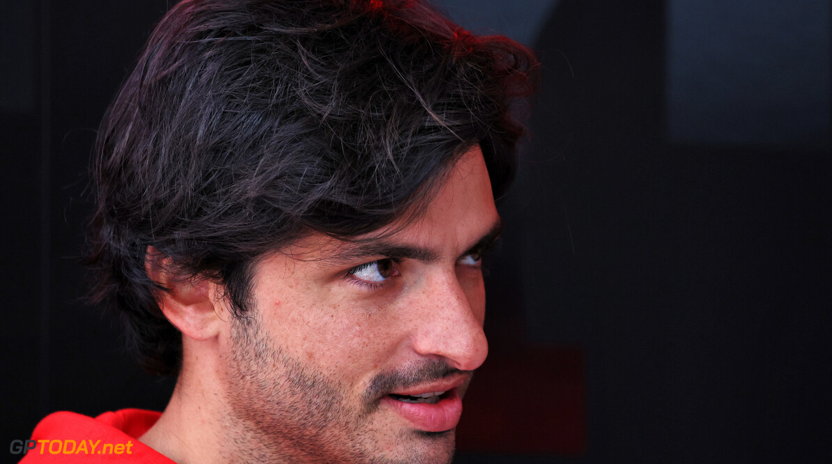 Formula One World Championship
Carlos Sainz Jr (ESP) Ferrari.

17.10.2024. Formula 1 World Championship, Rd 19, United States Grand Prix, Austin, Texas, USA, Preparation Day.

 - www.xpbimages.com, EMail: requests@xpbimages.com (C) Copyright: Rew / XPB Images
Motor Racing - Formula One World Championship - United States Grand Prix - Preparation Day - Austin, USA
XPB Images
Austin
USA

Formel1 Formel F1 Formula 1 Formula1 GP Grand Prix one Circuit of The Americas Thursday COTA Texas USA United States of America October 17 10 2024 Jnr Junior Jnr. Jr.