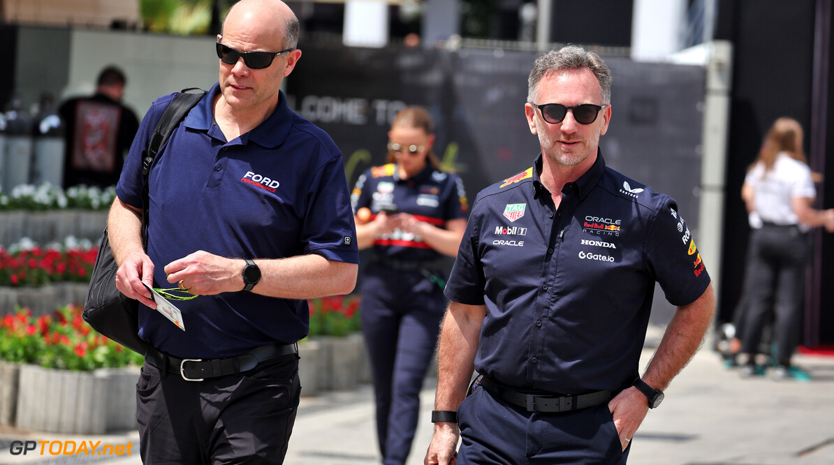 Formula One World Championship
(L to Mark Rushbrook (USA) Ford Performance Motorsports Global Director with Christian Horner (GBR) Red Bull Racing Team Principal.

11.04.2025. Formula 1 World Championship, Rd 4, Bahrain Grand Prix, Sakhir, Bahrain, Practice Day

- www.xpbimages.com, EMail: requests@xpbimages.com (C) Copyright: Moy / XPB Images
Motor Racing - Formula One World Championship - Bahrain Grand Prix - Practice Day - Sakhir, Bahrain
xpbimages.com
Sakhir
Bahrain

Formel1 Formel F1 Formula 1 Formula1 GP Grand Prix one Bahrain International Circuit BIC Manama Bahrain Sakhir Friday April 11 04 4 2025 Portrait
