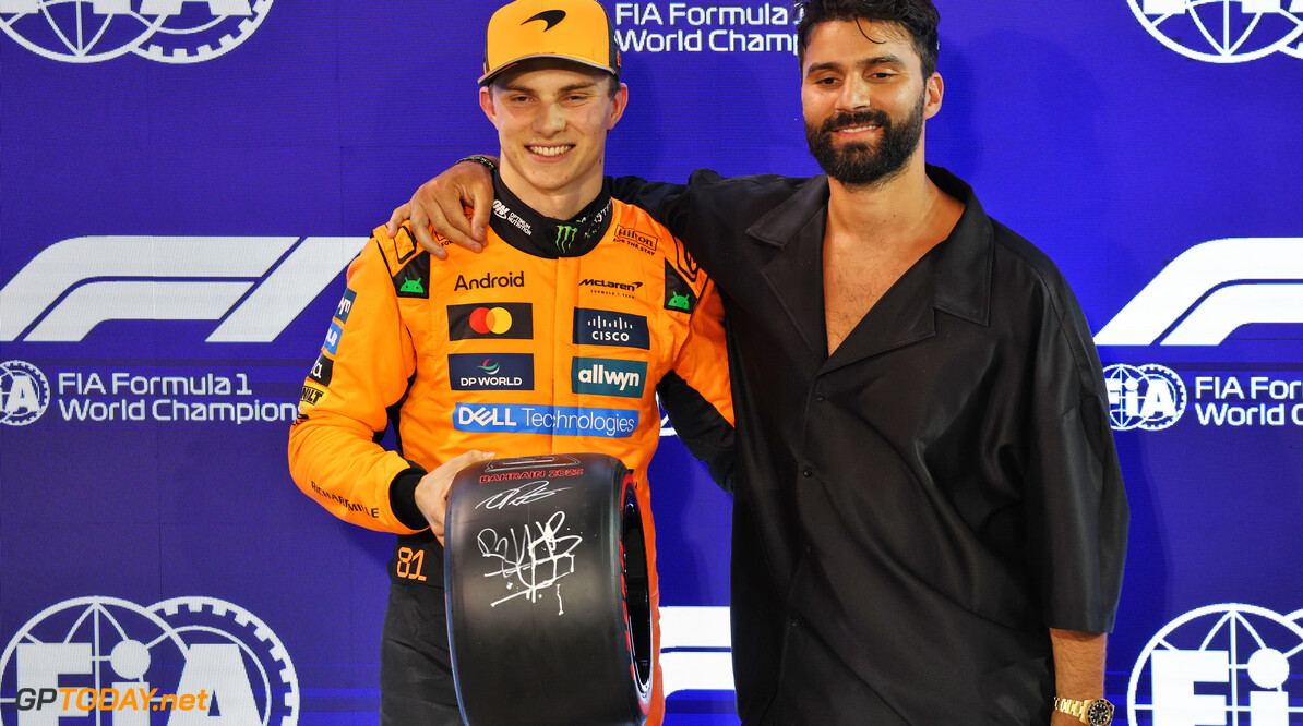 Formula One World Championship
(L to R): Oscar Piastri (AUS) McLaren is presented with the Pirelli Pole Position Award in qualifying parc ferme by R3hab (NLD) DJ and Record Producer.

12.04.2025. Formula 1 World Championship, Rd 4, Bahrain Grand Prix, Sakhir, Bahrain, Qualifying Day.

- www.xpbimages.com, EMail: requests@xpbimages.com (C) Copyright: Batchelor / XPB Images
Motor Racing - Formula One World Championship - Bahrain Grand Prix - Qualifying Day - Sakhir, Bahrain
xpbimages.com
Sakhir
Bahrain

Formel1 Formel F1 Formula 1 Formula1 GP Grand Prix one Bahrain International Circuit BIC Manama Bahrain Sakhir Saturday April 12 04 4 2025 Qualifying Portrait