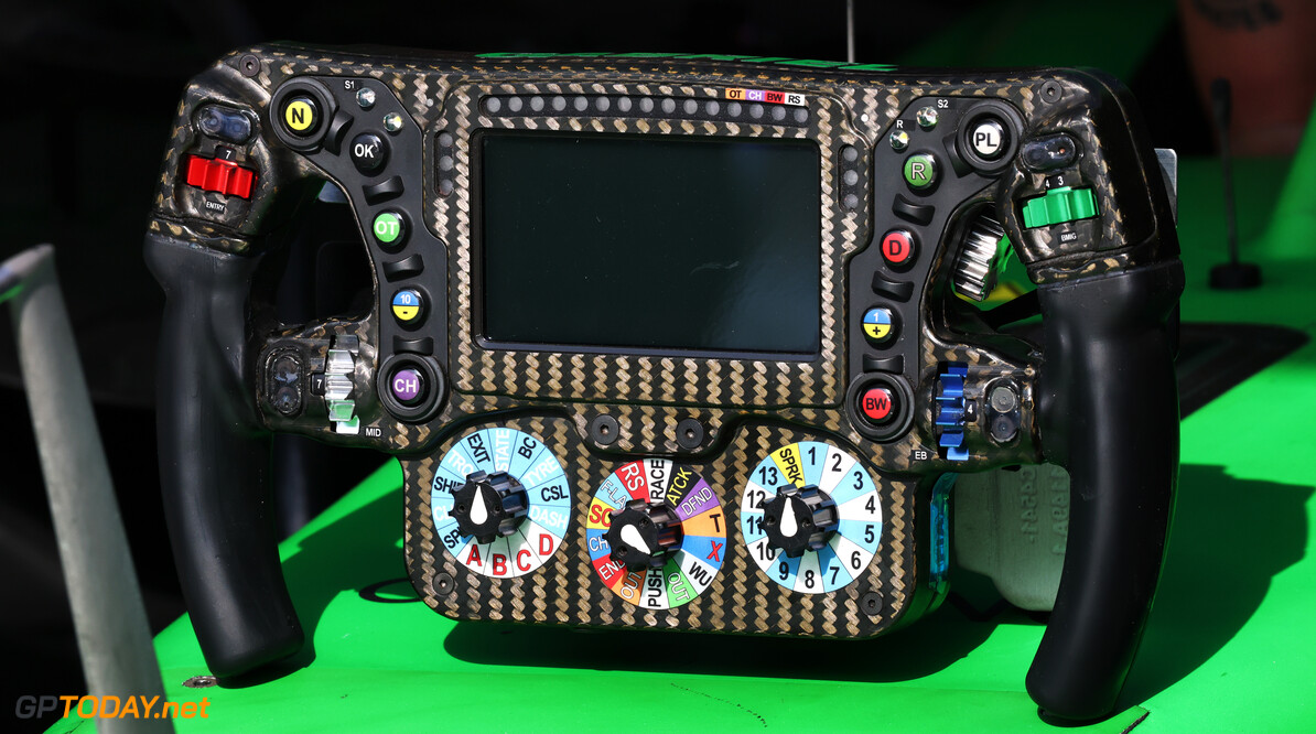 Formula One World Championship
Sauber C45 steering wheel.

12.04.2025. Formula 1 World Championship, Rd 4, Bahrain Grand Prix, Sakhir, Bahrain, Qualifying Day.

- www.xpbimages.com, EMail: requests@xpbimages.com (C) Copyright: Batchelor / XPB Images
Motor Racing - Formula One World Championship - Bahrain Grand Prix - Qualifying Day - Sakhir, Bahrain
xpbimages.com
Sakhir
Bahrain

Formel1 Formel F1 Formula 1 Formula1 GP Grand Prix one Bahrain International Circuit BIC Manama Bahrain Sakhir Saturday April 12 04 4 2025 Technical Detail Stake F1 Team Kick Sauber