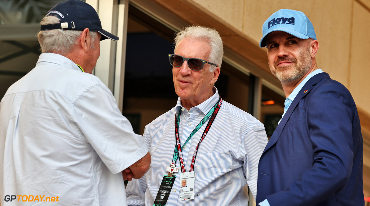 Formula One World Championship
Piero Ferrari (ITA) Ferrari Vice-President (Centre).

13.04.2025. Formula 1 World Championship, Rd 4, Bahrain Grand Prix, Sakhir, Bahrain, Race Day.

- www.xpbimages.com, EMail: requests@xpbimages.com (C) Copyright: Moy / XPB Images
Motor Racing - Formula One World Championship - Bahrain Grand Prix - Race Day - Sakhir, Bahrain
xpbimages.com
Sakhir
Bahrain

Formel1 Formel F1 Formula 1 Formula1 GP Grand Prix one Bahrain International Circuit BIC Manama Bahrain Sakhir Sunday April 13 04 4 2025 Portrait