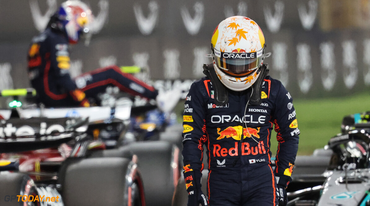 Formula One World Championship
Yuki Tsunoda (JPN), Red Bull Racing and Max Verstappen (NLD), Red Bull Racing 
12.04.2025. Formula 1 World Championship, Rd 4, Bahrain Grand Prix, Sakhir, Bahrain, Qualifying Day.
- www.xpbimages.com, EMail: requests@xpbimages.com (C) Copyright: Charniaux / XPB Images
Motor Racing - Formula One World Championship - Bahrain Grand Prix - Qualifying Day - Sakhir, Bahrain
xpbimages.com
Sakhir
Bahrain

Formel1 Formel F1 Formula 1 Formula1 GP Grand Prix one Bahrain International Circuit BIC Manama Bahrain Sakhir Saturday April 12 04 4 2025 Qualifying Portrait