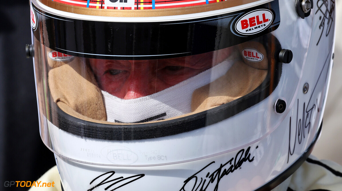 Formula One World Championship
Jackie Stewart (GBR) wearing a helmet signed by all the living F1 World Champions.

13.04.2025. Formula 1 World Championship, Rd 4, Bahrain Grand Prix, Sakhir, Bahrain, Race Day.

- www.xpbimages.com, EMail: requests@xpbimages.com (C) Copyright: Moy / XPB Images
Motor Racing - Formula One World Championship - Bahrain Grand Prix - Race Day - Sakhir, Bahrain
xpbimages.com
Sakhir
Bahrain

Formel1 Formel F1 Formula 1 Formula1 GP Grand Prix one Bahrain International Circuit BIC Manama Bahrain Sakhir Sunday April 13 04 4 2025 Banner Portrait