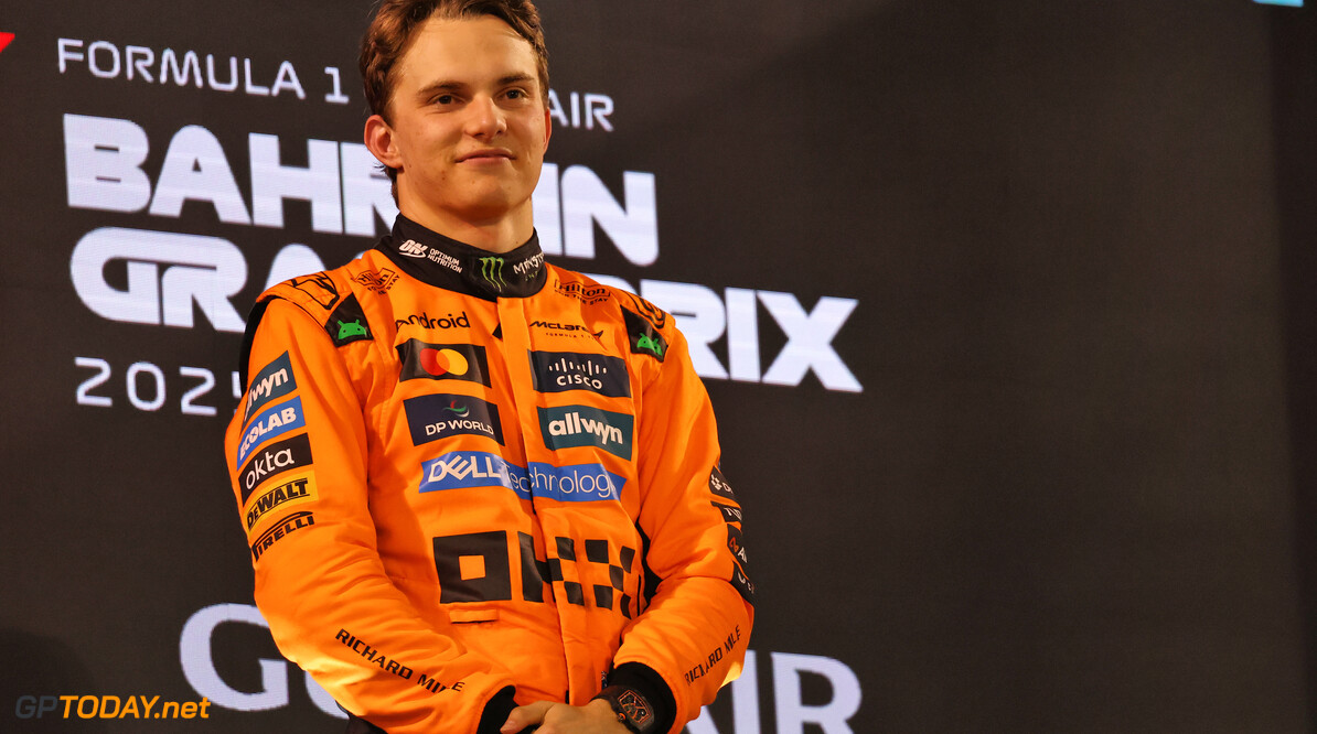 Formula One World Championship
Race winner Oscar Piastri (AUS) McLaren on the podium.

13.04.2025. Formula 1 World Championship, Rd 4, Bahrain Grand Prix, Sakhir, Bahrain, Race Day.

- www.xpbimages.com, EMail: requests@xpbimages.com (C) Copyright: Batchelor / XPB Images
Motor Racing - Formula One World Championship - Bahrain Grand Prix - Race Day - Sakhir, Bahrain
xpbimages.com
Sakhir
Bahrain

Formel1 Formel F1 Formula 1 Formula1 GP Grand Prix one Bahrain International Circuit BIC Manama Bahrain Sakhir Sunday April 13 04 4 2025 Podium Portrait Winner  Victor Victory First Position First Place