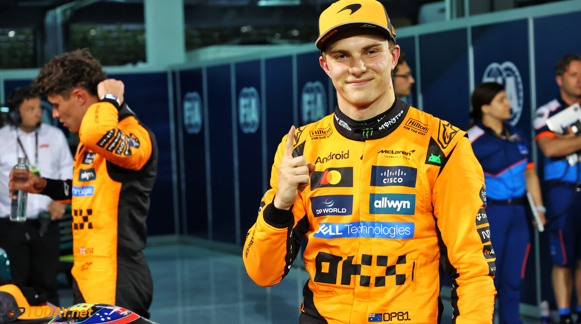 Formula One World Championship
Race winner Oscar Piastri (AUS) McLaren celebrates in parc ferme.

13.04.2025. Formula 1 World Championship, Rd 4, Bahrain Grand Prix, Sakhir, Bahrain, Race Day.

- www.xpbimages.com, EMail: requests@xpbimages.com (C) Copyright: Batchelor / XPB Images
Motor Racing - Formula One World Championship - Bahrain Grand Prix - Race Day - Sakhir, Bahrain
xpbimages.com
Sakhir
Bahrain

Formel1 Formel F1 Formula 1 Formula1 GP Grand Prix one Bahrain International Circuit BIC Manama Bahrain Sakhir Sunday April 13 04 4 2025 Podium Portrait Winner  Victor Victory First Position First Place