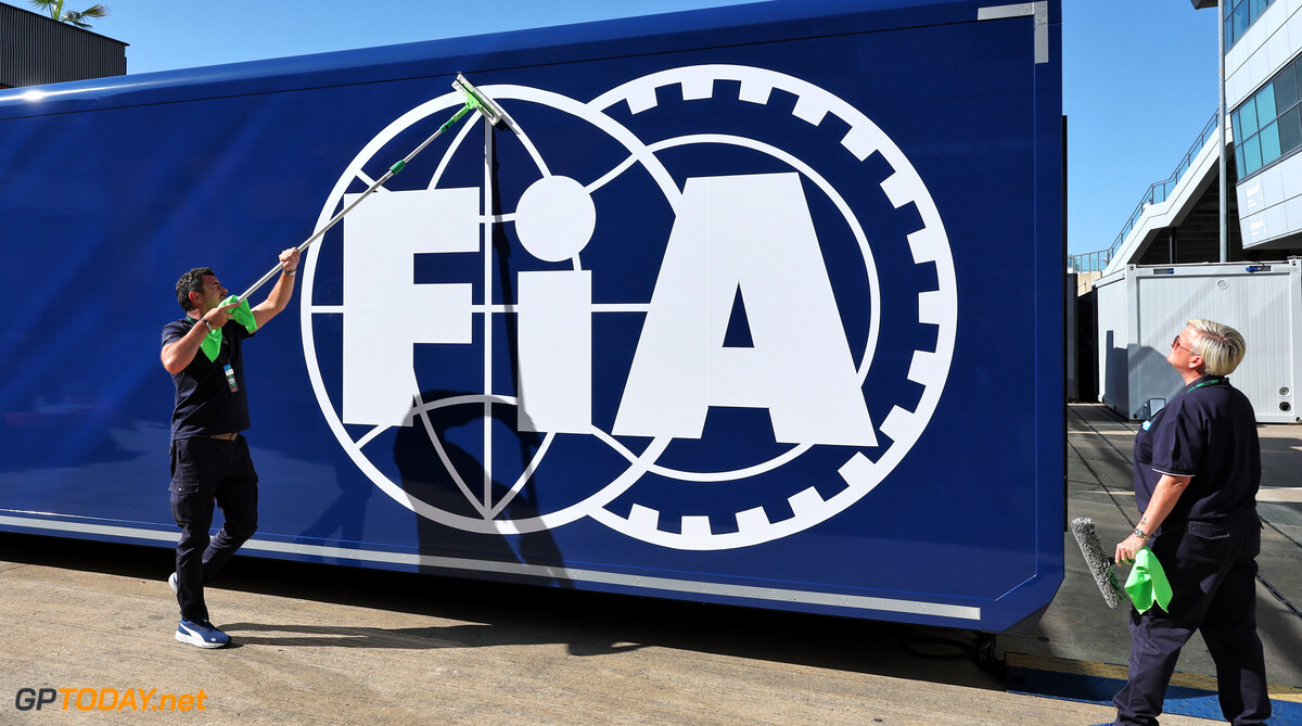 Formula One World Championship
Paddock atmosphere - FIA truck being cleaned.

03.07.2025. Formula 1 World Championship, Rd 12, British Grand Prix, Silverstone, England, Preparation Day.

- www.xpbimages.com, EMail: requests@xpbimages.com (C) Copyright: Moy / XPB Images
Motor Racing - Formula One World Championship - British Grand Prix - Preparation Day - Silverstone, England
XPB Images
Silverstone
England

July Formel1 Formel F1 Formula 1 Formula1 GP Grand Prix one Thursday Circuit Silverstone England Britain British United Kingdom UK 03 3 07 7 2025 Transporter Truck Lorry Atmosphere