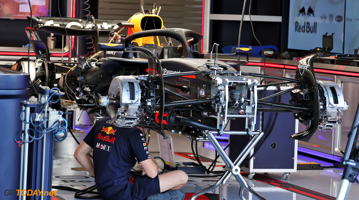 Formula One World Championship
Red Bull Racing RB21 of Max Verstappen (NLD) being prepared in the pit garage.

03.07.2025. Formula 1 World Championship, Rd 12, British Grand Prix, Silverstone, England, Preparation Day.

- www.xpbimages.com, EMail: requests@xpbimages.com (C) Copyright: Moy / XPB Images
Motor Racing - Formula One World Championship - British Grand Prix - Preparation Day - Silverstone, England
XPB Images
Silverstone
England

July Formel1 Formel F1 Formula 1 Formula1 GP Grand Prix one Thursday Circuit Silverstone England Britain British United Kingdom UK 03 3 07 7 2025