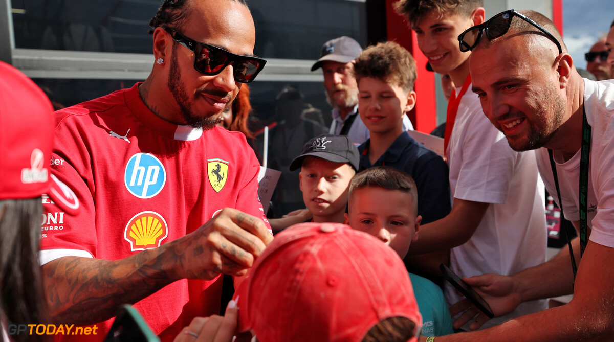 Formula One World Championship
Lewis Hamilton (GBR) Ferrari with fans.

03.07.2025. Formula 1 World Championship, Rd 12, British Grand Prix, Silverstone, England, Preparation Day.

 - www.xpbimages.com, EMail: requests@xpbimages.com (C) Copyright: Rew / XPB Images
Motor Racing - Formula One World Championship - British Grand Prix - Preparation Day - Silverstone, England
XPB Images
Silverstone
England

July Formel1 Formel F1 Formula 1 Formula1 GP Grand Prix one Thursday Circuit Silverstone England Britain British United Kingdom UK 03 3 07 7 2025 Portrait Crowd Fans Spectators Audience