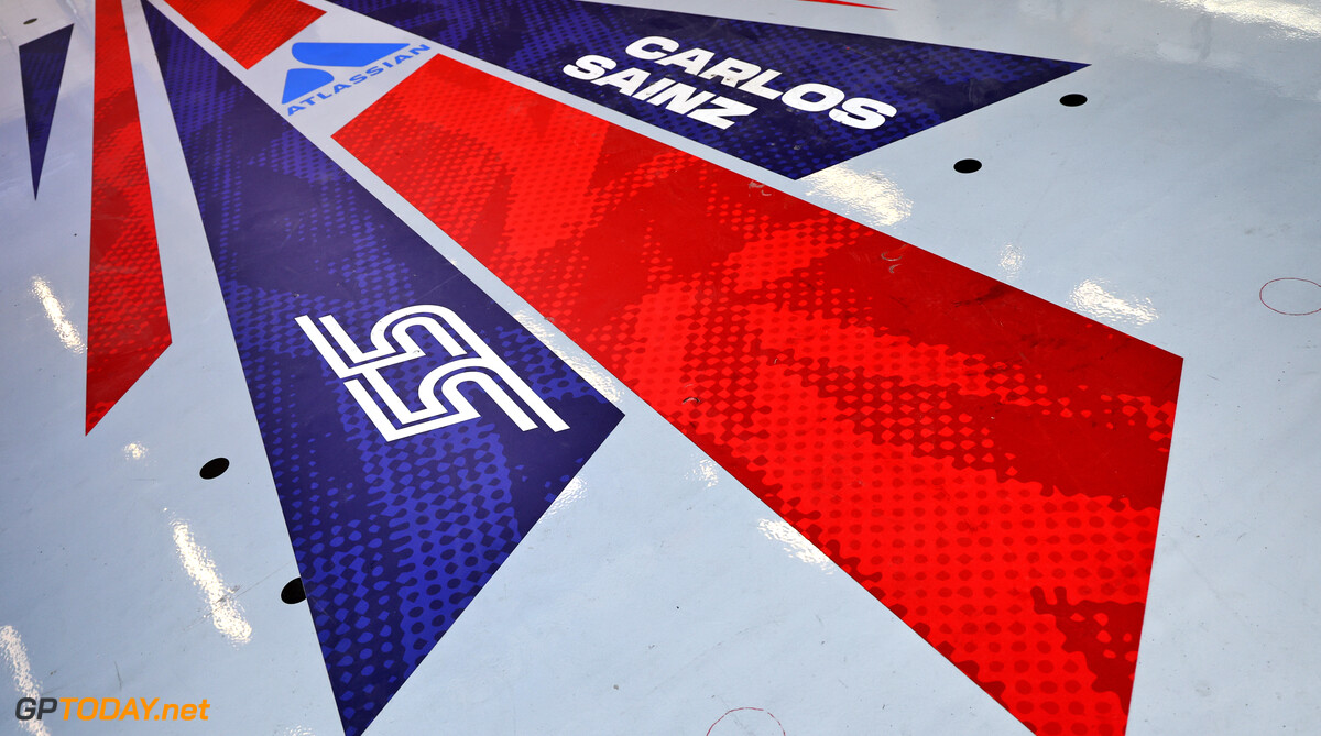 Formula One World Championship
Carlos Sainz (ESP) Atlassian Williams Racing - pit garage floor.

04.07.2025. Formula 1 World Championship, Rd 12, British Grand Prix, Silverstone, England, Practice Day.

- www.xpbimages.com, EMail: requests@xpbimages.com (C) Copyright: Batchelor / XPB Images
Motor Racing - Formula One World Championship - British Grand Prix - Practice Day - Silverstone, England
XPB Images
Silverstone
England

July Formel1 Formel F1 Formula 1 Formula1 GP Grand Prix one Circuit Silverstone England Britain British United Kingdom UK Friday 04 4 07 7 2025 Jnr Junior Jnr. Jr. Jr