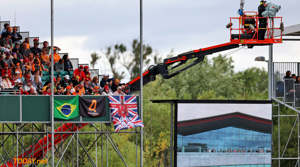 Formula One World Championship
Circuit atmosphere - fans in the grandstand.

05.07.2025. Formula 1 World Championship, Rd 12, British Grand Prix, Silverstone, England, Qualifying Day.

 - www.xpbimages.com, EMail: requests@xpbimages.com (C) Copyright: Rew / XPB Images
Motor Racing - Formula One World Championship - British Grand Prix - Qualifying Day - Silverstone, England
XPB Images
Silverstone
England

July Formel1 Formel F1 Formula 1 Formula1 GP Grand Prix one Circuit Silverstone England Britain British United Kingdom UK Saturday 05 5 07 7 2025 Practice Portrait Crowd Fans Spectators Audience Atmosphere