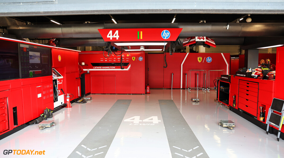 Formula One World Championship
Empty pit garage of Lewis Hamilton (GBR) Ferrari.

05.07.2025. Formula 1 World Championship, Rd 12, British Grand Prix, Silverstone, England, Qualifying Day.

- www.xpbimages.com, EMail: requests@xpbimages.com (C) Copyright: Batchelor / XPB Images
Motor Racing - Formula One World Championship - British Grand Prix - Qualifying Day - Silverstone, England
XPB Images
Silverstone
England

July Formel1 Formel F1 Formula 1 Formula1 GP Grand Prix one Circuit Silverstone England Britain British United Kingdom UK Saturday 05 5 07 7 2025