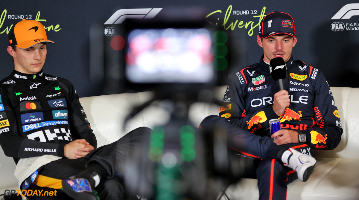 Formula One World Championship
(L to R): Oscar Piastri (AUS) McLaren and Max Verstappen (NLD) Red Bull Racing in the post qualifying FIA Press Conference.

05.07.2025. Formula 1 World Championship, Rd 12, British Grand Prix, Silverstone, England, Qualifying Day.

- www.xpbimages.com, EMail: requests@xpbimages.com (C) Copyright: Davenport / XPB Images
Motor Racing - Formula One World Championship - British Grand Prix - Qualifying Day - Silverstone, England
XPB Images
Silverstone
England

July Formel1 Formel F1 Formula 1 Formula1 GP Grand Prix one Circuit Silverstone England Britain British United Kingdom UK Saturday 05 5 07 7 2025 Qualifying Portrait Press Conference David
