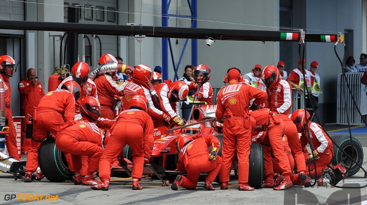 Ferrari mag geen vervanger inzetten voor Massa