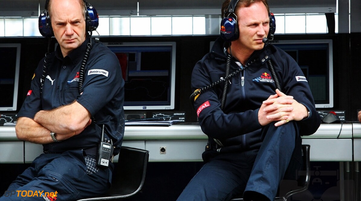 Red Bull Racing onderhandelt met Mercedes voor motoren
