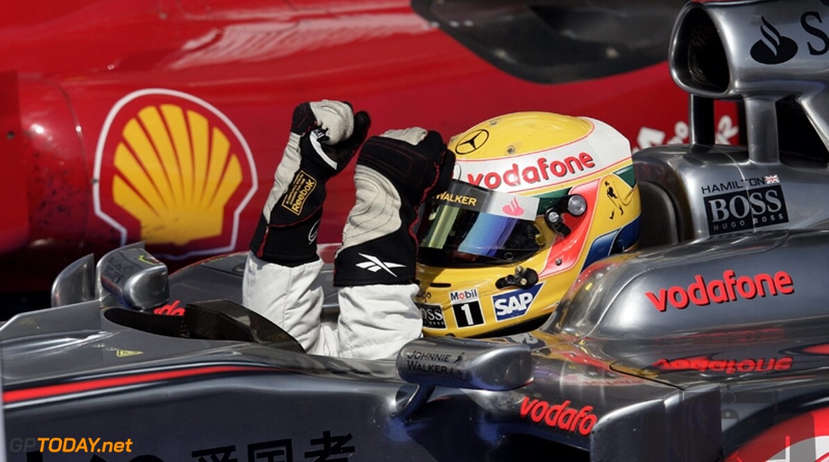 Hamilton: "Eer om tegen Michael Schumacher te racen"