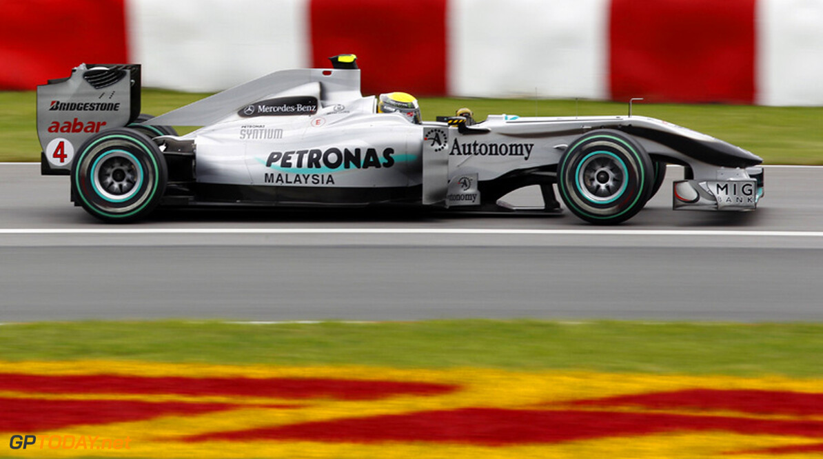 Mercedes GP niet bereid om focus al naar 2011 te verschuiven
