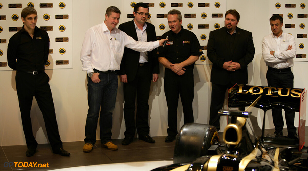 Group Lotus benoemt Jean Alesi tot ambassadeur
