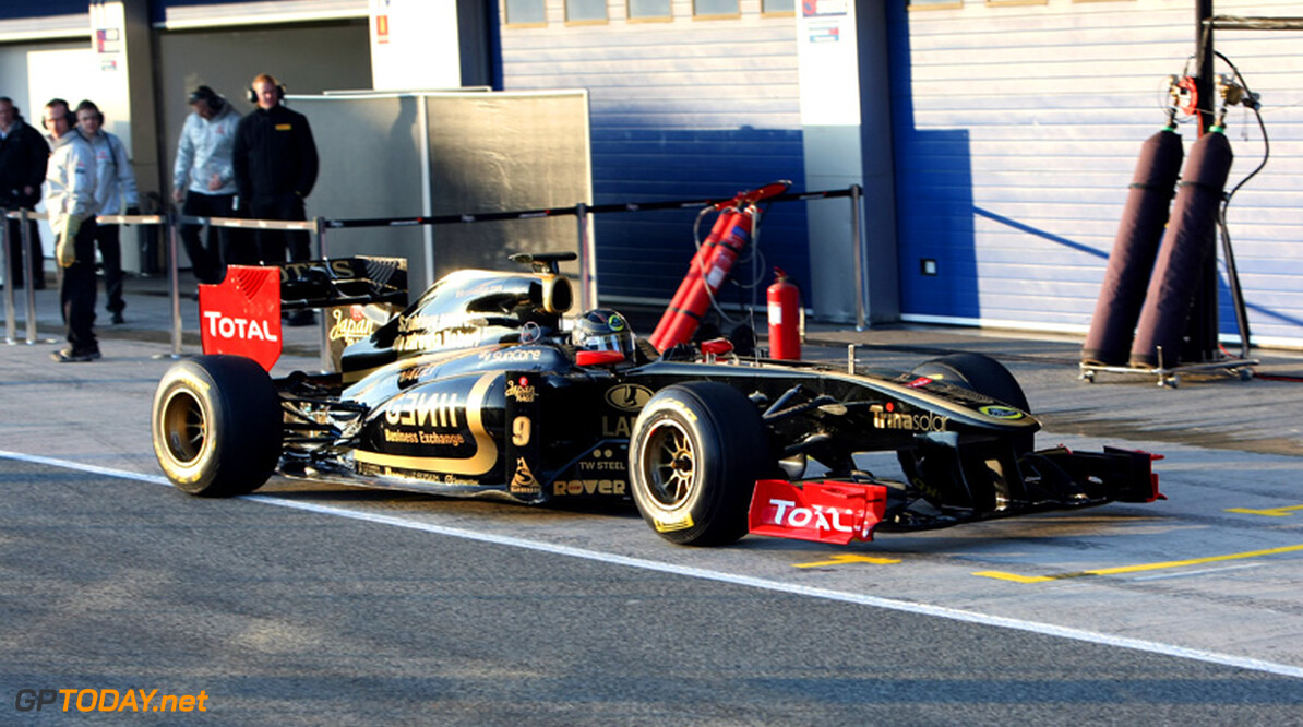 Lotus Renault erg positief over Heidfeld na eerste testdag