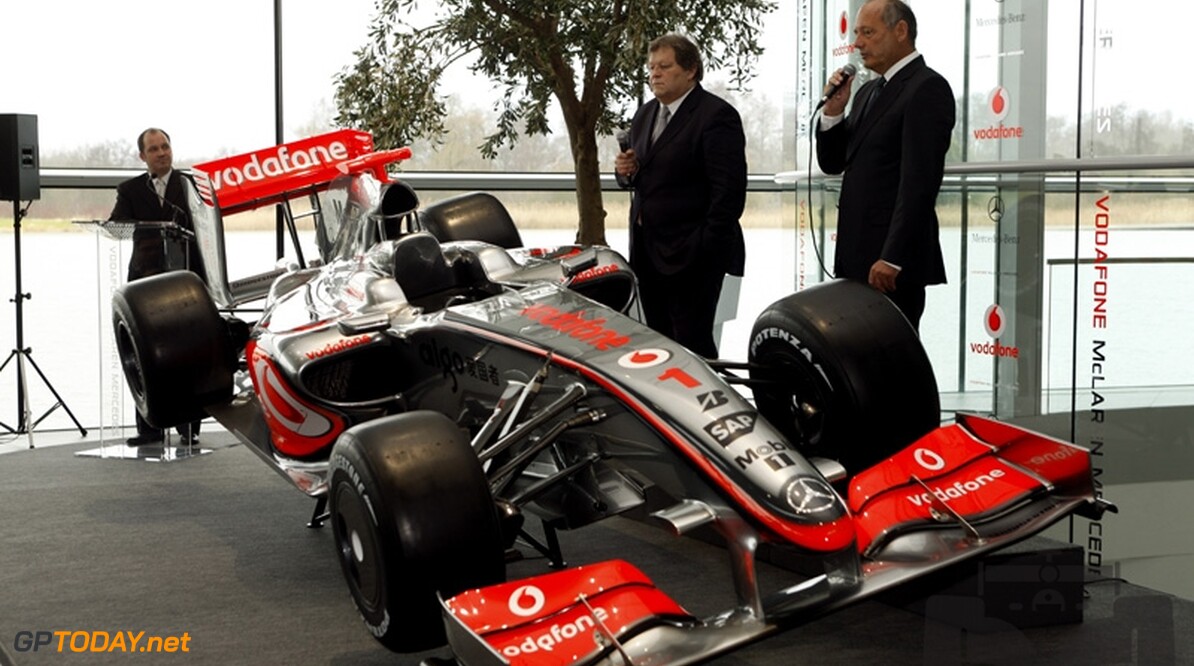 McLaren erkent problemen, MP4-24 niet snel genoeg