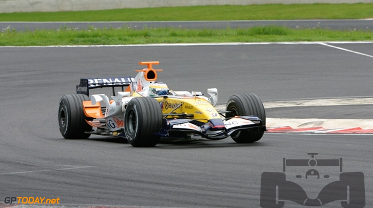 Fisichella wacht op contractverlenging bij Renault