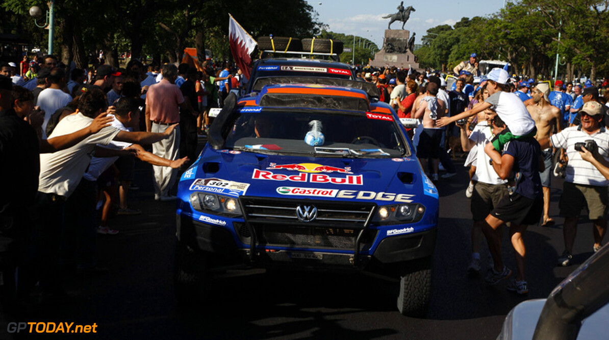 <b>Dakar:</b> Volkswagen twijfelt ernstig aan deelname in 2012