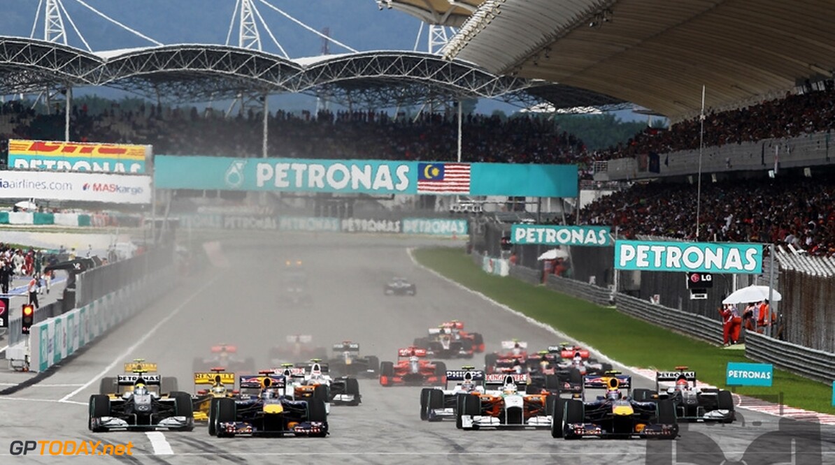 FIA verplaatst pole position naar rechterkant van rechte stuk