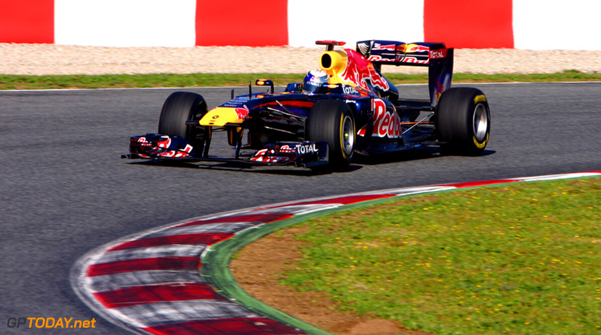 Sebastian Vettel: "Pirelli-banden maken inhalen moeilijker"