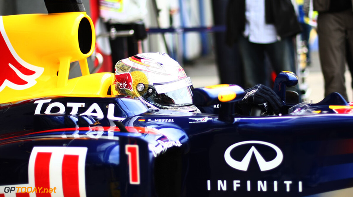 Vettel spoedt Red Bull Racing tot reactie: "We moeten harder werken"