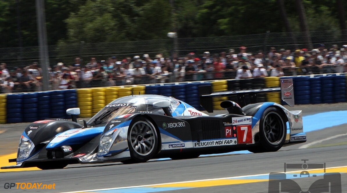 Le Mans: Peugeot domineert eerste kwalificatie, Albers op P13