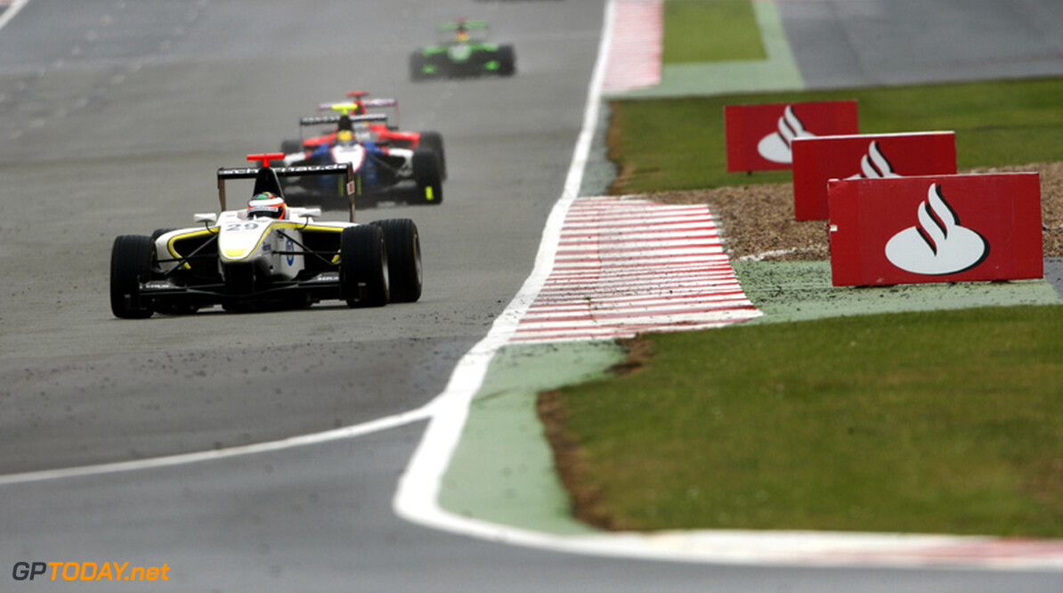 Bacheta verlaat GP3 en beproeft zijn geluk in Formule 2