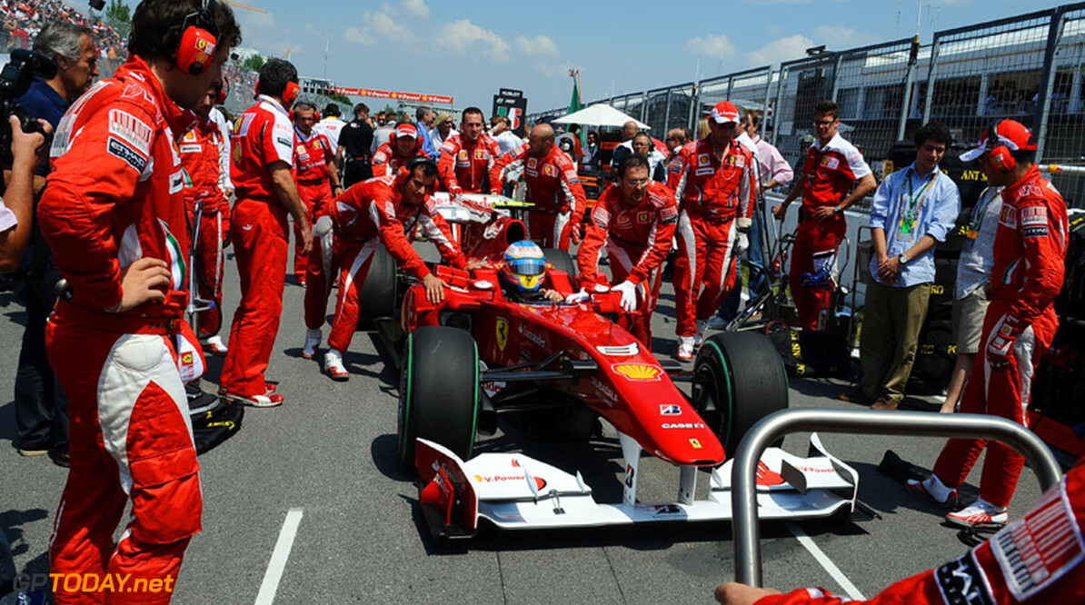 Fernando Alonso verwacht veel van upgrades van Ferrari