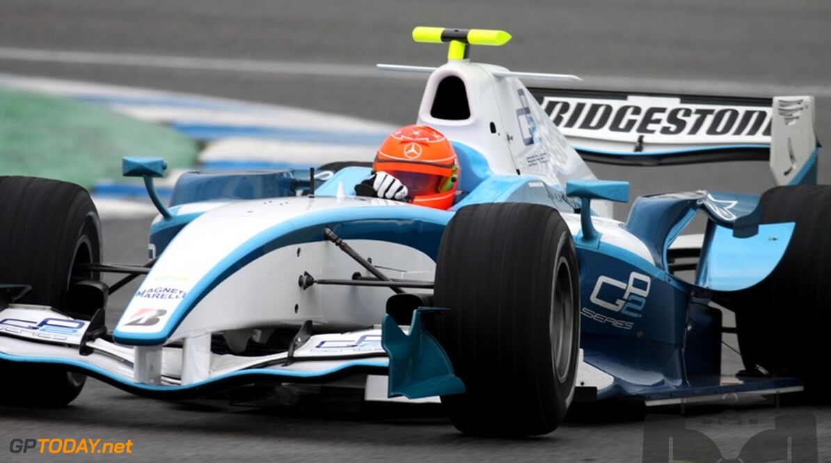 Schumacher vier tienden verwijderd van GP2-ronderecord op Jerez