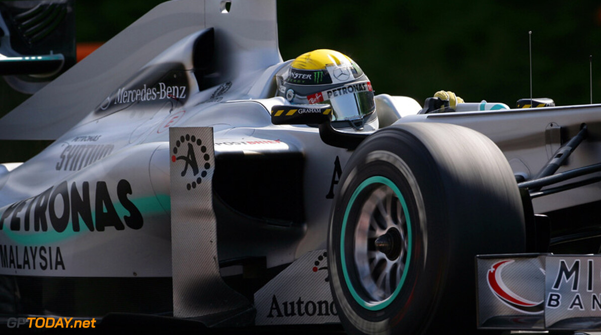 Nico Rosberg bestraft met gridpenalty vanwege versnellingsbakwissel