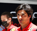 Pijnlijke race voor Sainz: "Had nog last van mijn nek na trainingscrash"