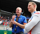 Häkkinen ziet Schumacher groeien: "Niet iedereen is als Max en Charles"