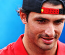 Sainz na twijfel over blessure bij benefietwedstrijd: "Ben ongedeerd"