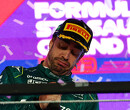 Alonso verliest 100ste podiumplek, Russell pakt derde plaats