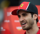 Ferrari laat Giovinazzi Formule 1-meters maken