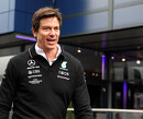 Wolff denkt niet meer aan Singapore: "Hopen op een competitieve race"