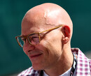 Villeneuve leeft mee met overwerkt Formule 1-personeel