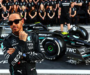 Hamilton ziet nog te weinig diversiteit bij Mercedes